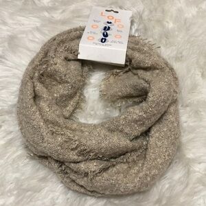 NWT Love of Fashion Tan Scarf